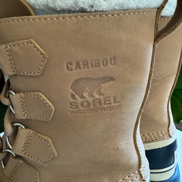 Sorel Women's Caribou Winter Waterproof Size 7 Boots - Picture 5 of 7